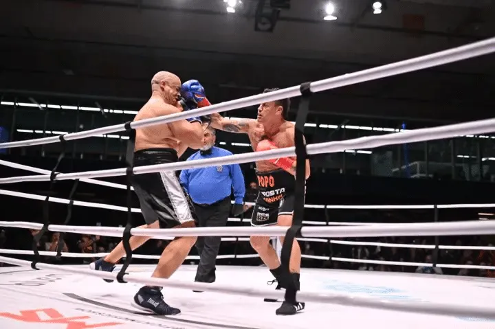 Fight Music Show 3: em ritmo de treino, Pop&oacute; nocauteia Junior Dubl&ecirc; em um minuto