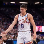 NBA: Phoenix Suns renova com surpresa do time na temporada
