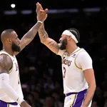 NBA Playoffs 2024: Anthony Davis quebra recorde e &eacute; exaltado por LeBron