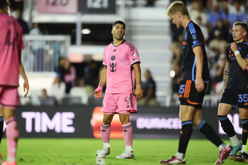 Sem Messi, Su&aacute;rez n&atilde;o evita novo trope&ccedil;o do Inter Miami na MLS