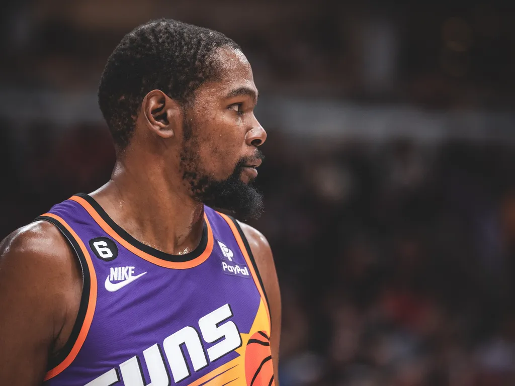 NBA: Kevin Durant diz que &lsquo;n&atilde;o liga&rsquo; para legado e cita craques que o inspiram