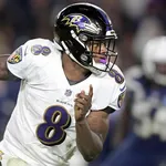 NFL: Lamar Jackson p&otilde;e t&eacute;cnico em saia justa e provoca Ravens com tweet calculado