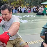 &ldquo;Ele me traz aqui como se pudesse confiar em mim&rdquo;, avisa Sonnen para Anderson