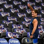 Conselho da NBA aprova venda do Dallas Mavericks