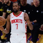 NBA: Lakers vencem na prorroga&ccedil;&atilde;o com LeBron decisivo