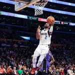 NBA: Lakers e Mavs fazem joga&ccedil;o at&eacute; o &uacute;ltimo segundo com show de Kyrie Irving; veja resultados