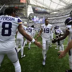 NFL: &Iacute;dolo dos Vikings &eacute; dispensado e fica livre no mercado