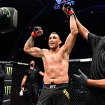 Werdum desafia Ngannou por superluta em est&aacute;dio de futebol no Brasil