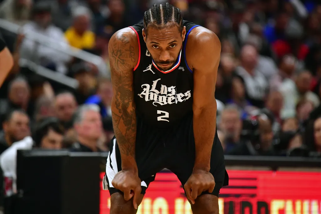 NBA: Kawhi deixa lado vil&atilde;o e volta a ser her&oacute;i nos Clippers