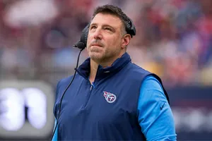 NFL: Tennessee Titans anuncia demissão de Mike Vrabel e revolta torcedores