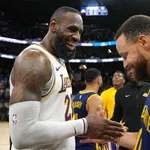Multiverso? LeBron James e Curry juntos quase foi realidade na NBA