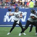 NFL em Londres: Jaguars surpreendem, vencem Bills e garantem a segunda vit&oacute;ria seguida