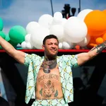 Conor McGregor retorna ao MMA e enfrenta Michael Chandler no UFC 303