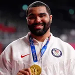 NFL: Buffalo Bills assina contrato com campe&atilde;o ol&iacute;mpico de wrestling