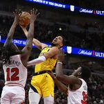 Haliburton anota duplo-duplo e Pacers vencem Bulls fora de casa