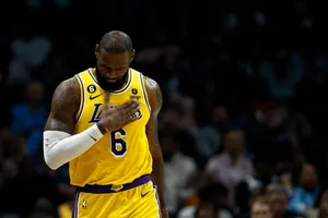 Saiba em qual partida Lebron James pode superar Kareem Abdul-Jabbar