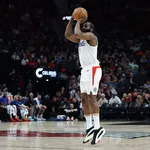 NBA: Harden explica &lsquo;bloqueio&rsquo; em Kawhi Leonard na vit&oacute;ria dos Clippers