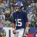 NFL: Astro dos Giants aparece em pizzaria ap&oacute;s den&uacute;ncia de disputa de taxas