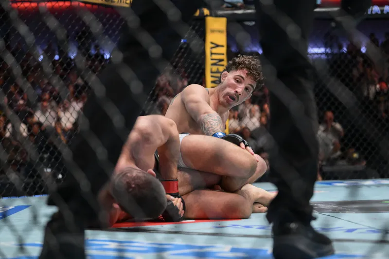 [UFC] Salkilld x Saint Denis em Sydney mexe na fila de Ruffy e Moicano nos leves
