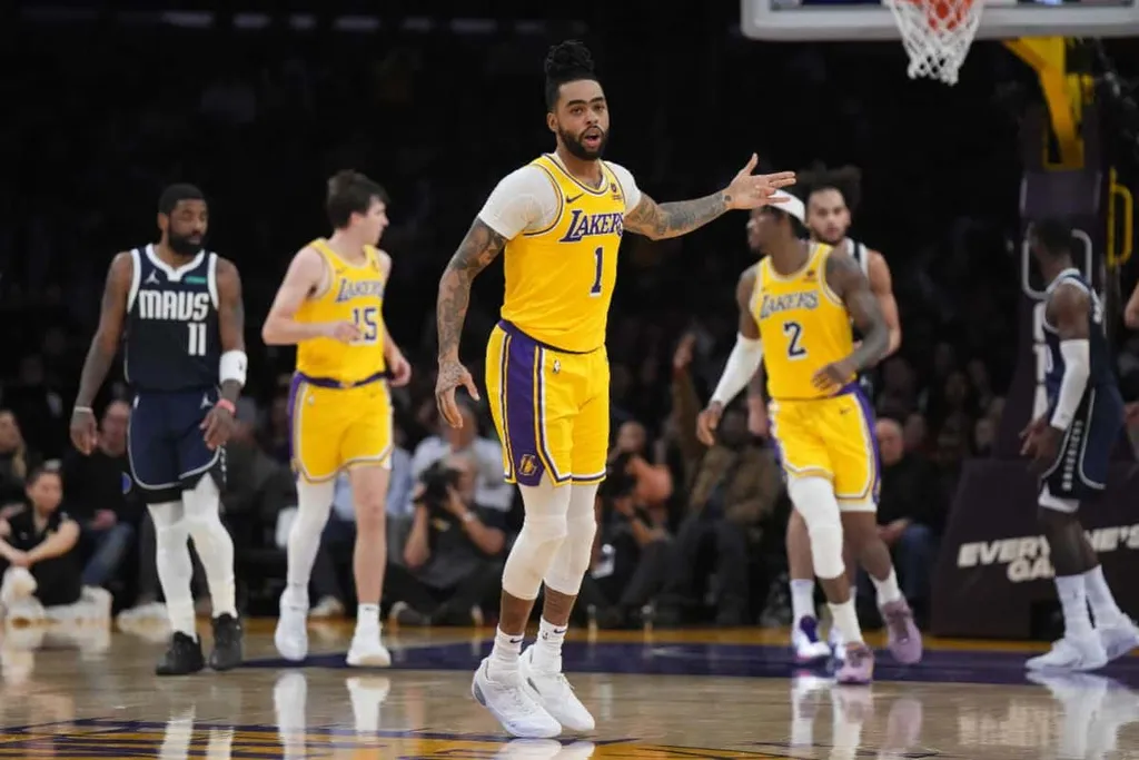 NBA: Russell tem noite m&aacute;gica e fala sobre &lsquo;confian&ccedil;a&rsquo; nos Lakers