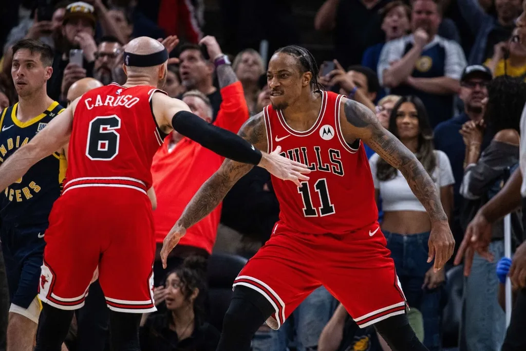 DeMar DeRozan tem noite de boi bandido e Bulls conseguem virada &eacute;pica na NBA
