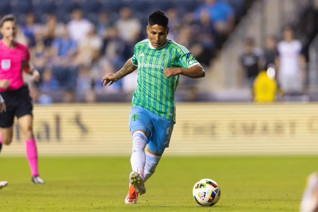 Em rodada atrasada da MLS, Sounders vence o Philadelphia com &lsquo;gola&ccedil;o&rsquo; de Ruid&iacute;az