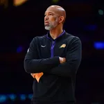 NBA: Phoenix Suns come&ccedil;a &lsquo;ca&ccedil;a &agrave;s bruxas&rsquo; ap&oacute;s elimina&ccedil;&atilde;o e demite t&eacute;cnico