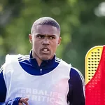 MLS: Douglas Costa rejeita proposta de renova&ccedil;&atilde;o e alerta clubes brasileiros