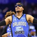 NBA: Celebridades brasileiras marcam presen&ccedil;a em jogo do Orlando Magic