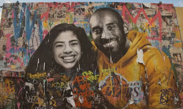 Vi&uacute;va de Kobe Bryant recebe indeniza&ccedil;&atilde;o milion&aacute;ria por fotos de acidente