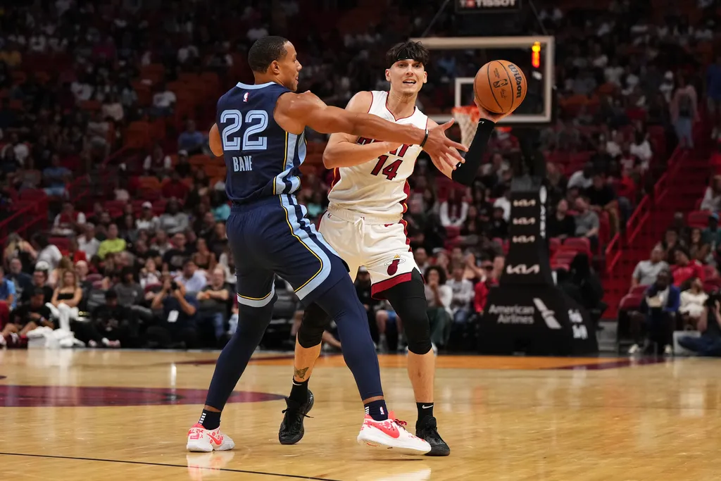 NBA: Miami Heat derrota Memphis Grizzlies com show de Tyler Herro