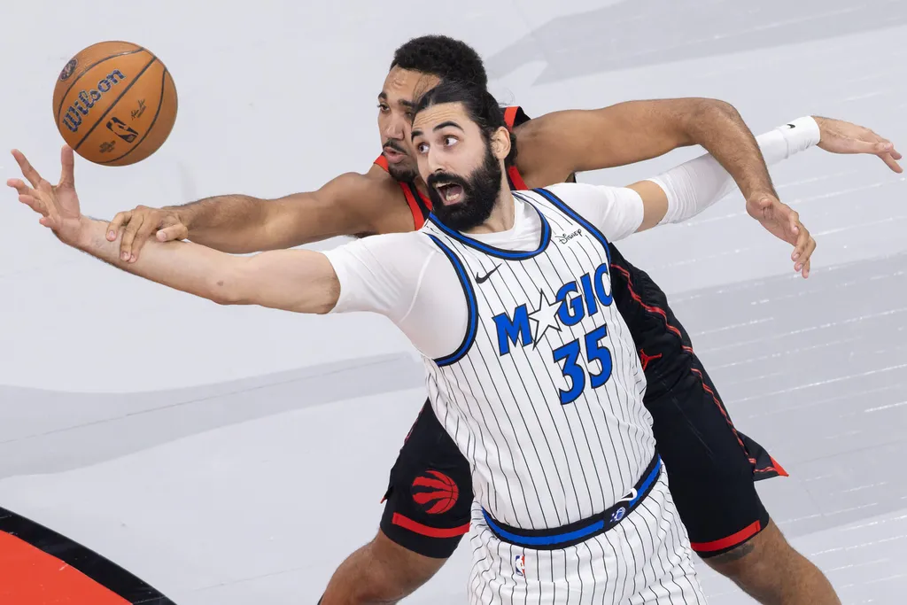 Progn&oacute;sticos NBA Hoje: s&aacute;bado com sete jogos