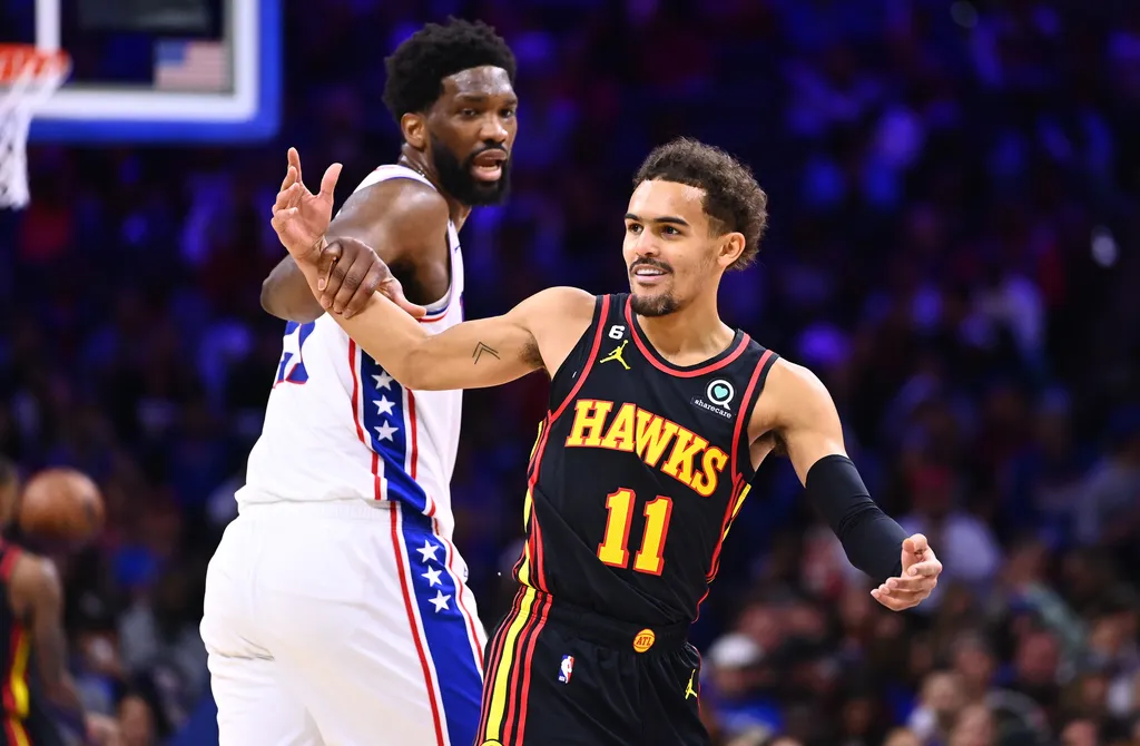NBA: Lakers cogitam abrir m&atilde;o de Davis por troca com Young ou Embiid