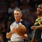 &lsquo;&Eacute; pessoal&rsquo;, diz Chris Paul sobre expuls&atilde;o em reencontro com o Phoenix Suns