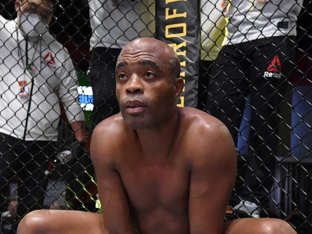 Anderson Silva d&aacute; vers&atilde;o sobre suposto apoio a policial no assassinato de Leandro Lo