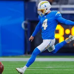 Mercado NFL: Cleveland Browns faz troca por kicker veterano Dustin Hopkins