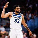 NBA: estrela dos Wolves recebe pr&ecirc;mio Kareem Abdul-Jabbar de Justi&ccedil;a Social
