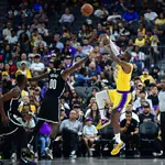 NBA: Em estreia de LeBron, Lakers vencem Nets em Las Vegas com show de Hachimura