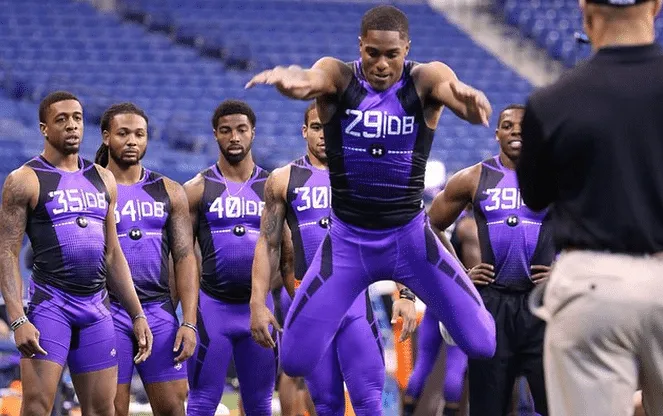 Cornerback pode ter quebrado recorde mundial no &uacute;ltimo dia do Combine