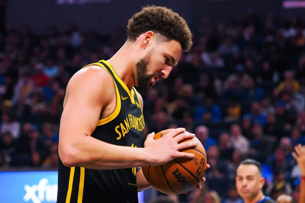 NBA: t&eacute;cnico dos Warriors sai em defesa de Klay Thompson ap&oacute;s jogo ruim