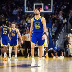 Klay Thompson se complica com dono dos Warriors durante conversas de renova&ccedil;&atilde;o