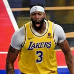 Campe&otilde;es! Lakers vencem Copa da NBA com Anthony Davis em noite de f&uacute;ria