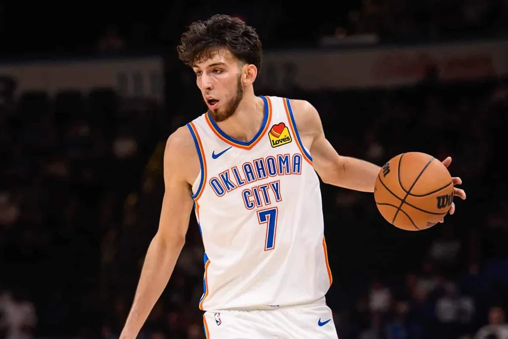Chet Holmgren desafia NBA ap&oacute;s marca impressionante de tocos