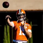 NFL: Joe Flacco assina contrato de um ano com os Browns