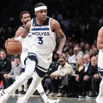 NBA: Wolves renovam com McDaniels por R$ 680 milh&otilde;es e extens&atilde;o m&aacute;xima