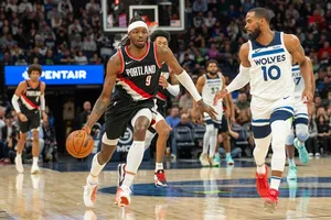 NBA: Mavericks prepara pacote para tirar estrela do Trail Blazers