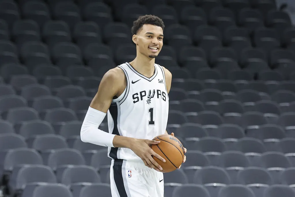 NBA: data de estreia de Wembanyama nos Spurs &eacute; confirmada; veja detalhes