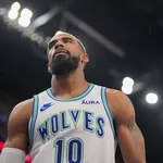 NBA Playoffs 2024: Jogador dos Wolves &eacute; eleito o &lsquo;companheiro de equipe&rsquo; do ano