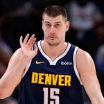 NBA: Jokic brilha, Nuggets vencem e Spurs atingem 3&ordf; pior marca da hist&oacute;ria