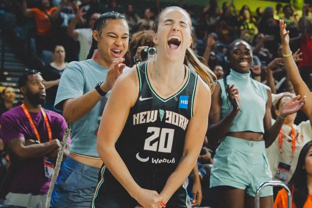 NBA: Ionescu faz hist&oacute;ria em torneio de 3 pontos e detona Curry